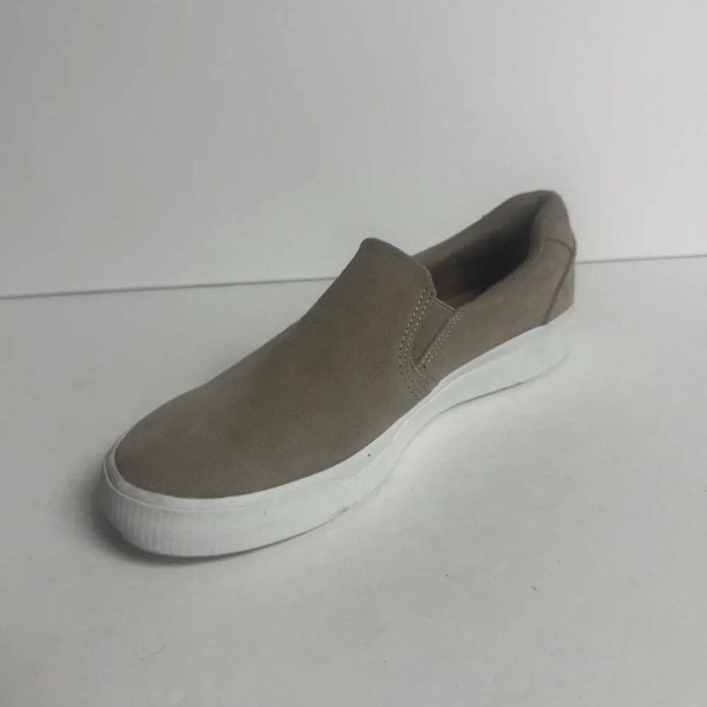 Keds Womens Pursuit Slip On Size 7W